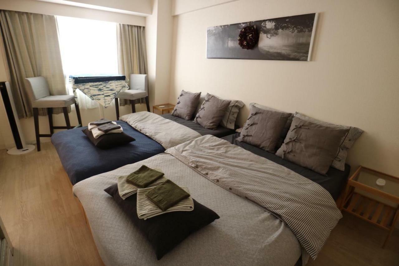 Appartement 新大阪徒步30秒 Walk To Shinosaka Station 30s, Direct To Kansai Airport 關西空港直達, Universal 16 Mins, Umeda 6 Mins, Kyoto 25 Mins, Early Check In *